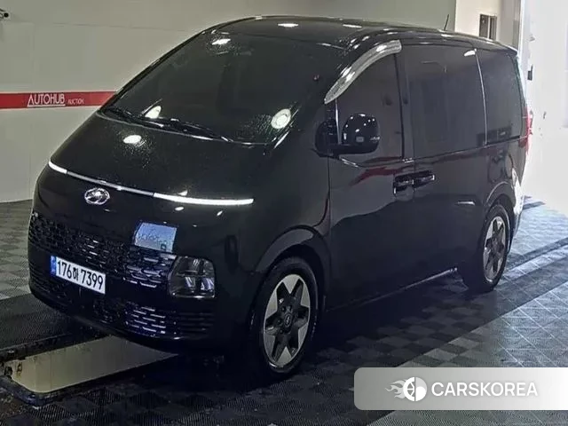 Hyundai Staria 2022 Черный из Кореи