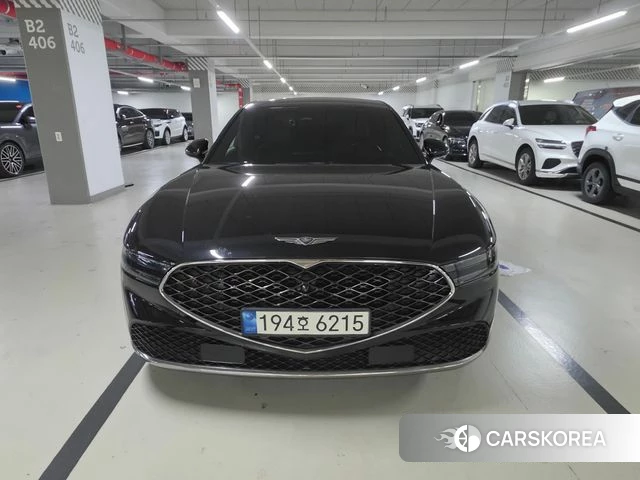 Genesis G90 (RS4) 2022 Черный из Кореи
