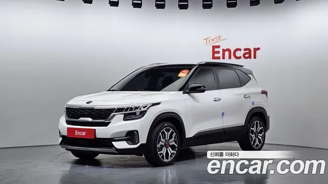 Kia Seltos 2019 Белый двухцветный из Кореи