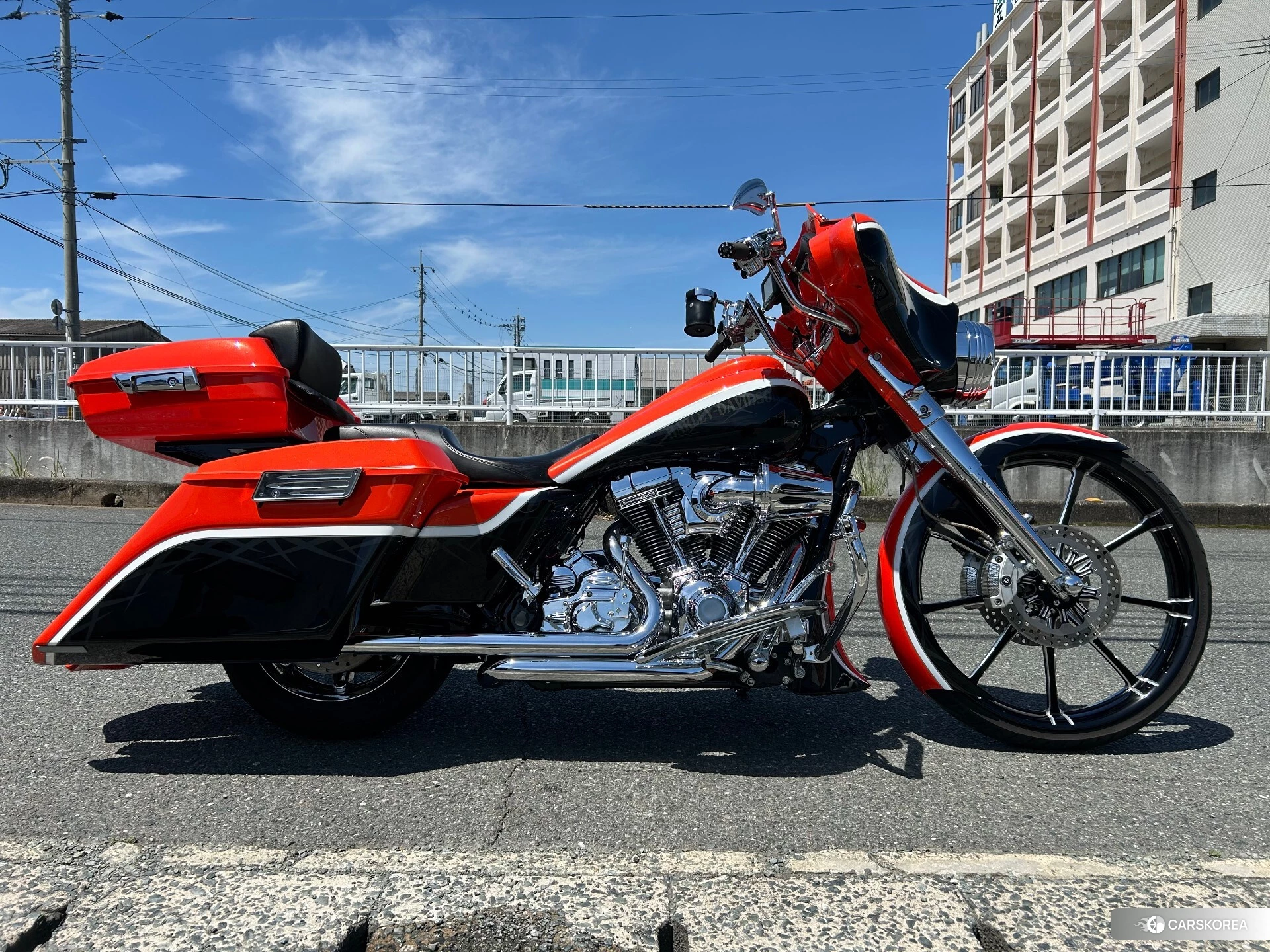Проданный Harley-Davidson Electra Glide FLHTCUSE1800 CVO 2012 из Японии, фото 4