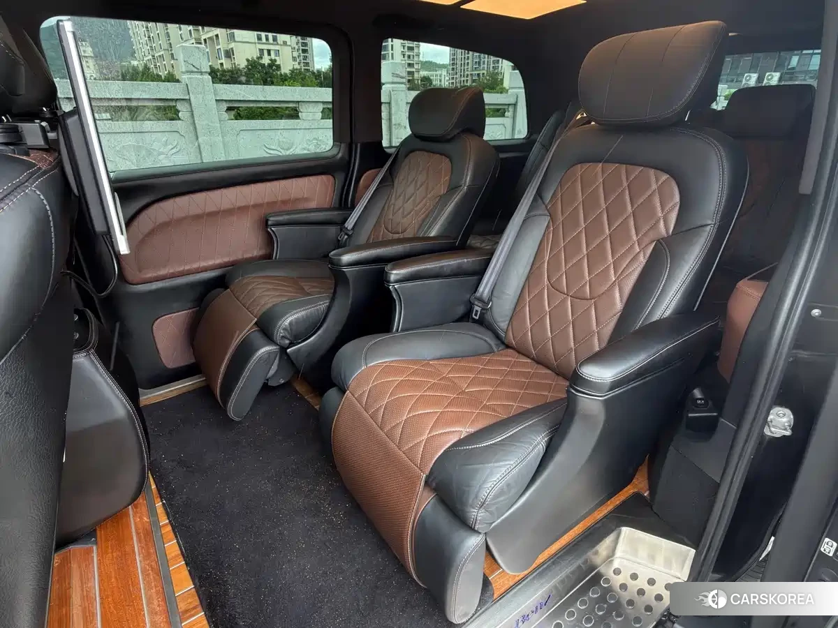 Mercedes-Benz V-Class 2018 Черный из Китая