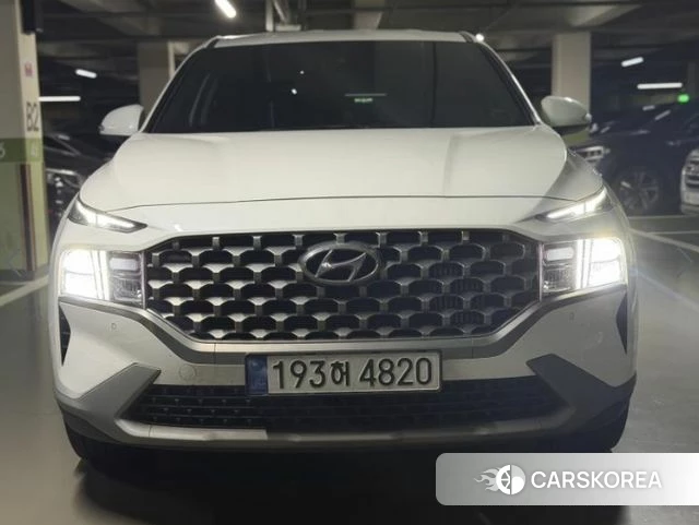 Hyundai The New Santa Fe 2022 Белый из Кореи