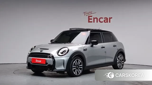 Mini Cooper S 2023 Серебристо-серый из Кореи