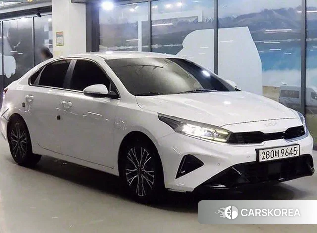 Kia The New K3 2nd generation 2022 Белый из Кореи