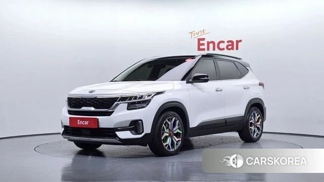 Kia Seltos 2020 Белый из Кореи