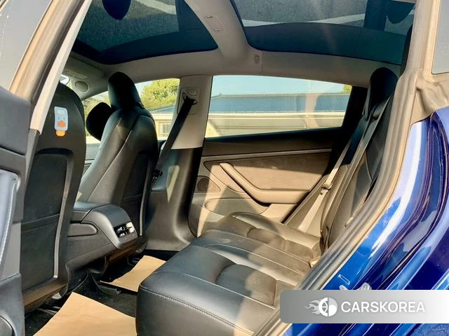 Tesla Model 3 2020 Синий из Китая