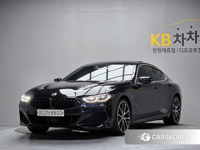 BMW 8 Series (G15) 2020 Черный из Кореи