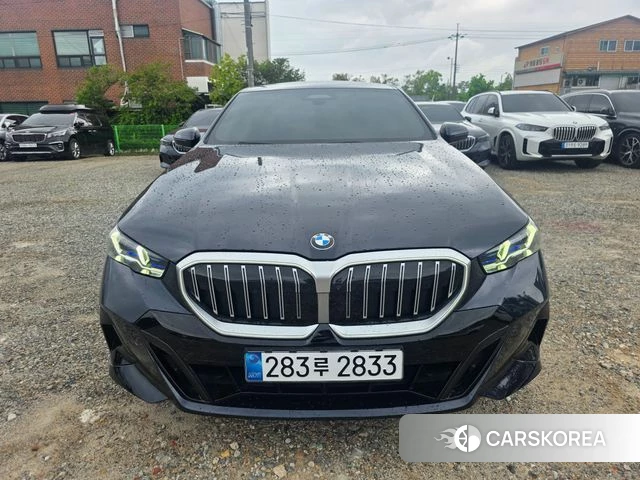 BMW 5 Series (G60) 2025 Черный из Кореи