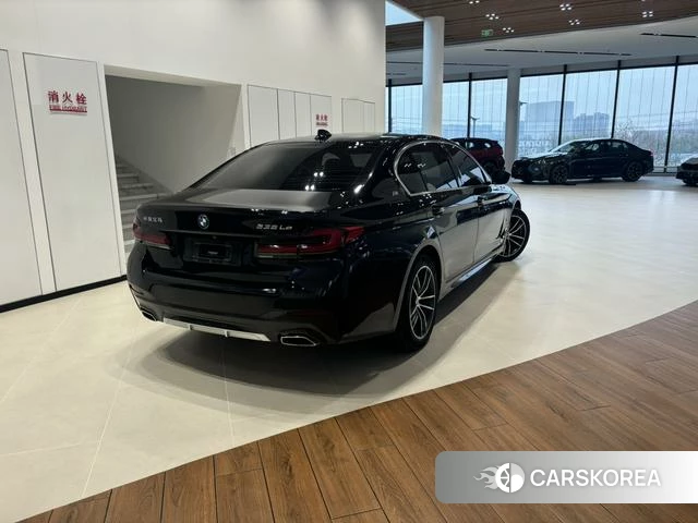 BMW 5 series PHEV 2021 Черный из Китая