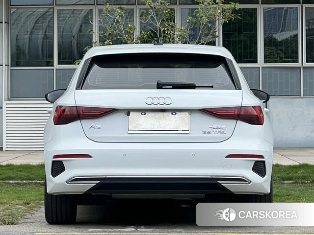 Audi A3 2022 Белый из Китая