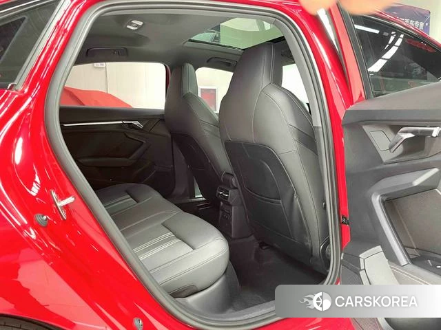 Audi A3 2023 Красный из Китая