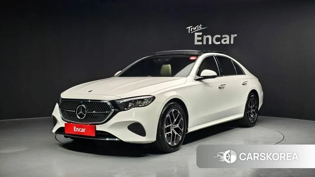 Mercedes-Benz E-Class W214 2025 Белый из Кореи