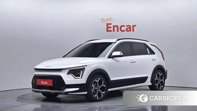 Kia Di Ol Nu Niro 2024 Белый из Кореи