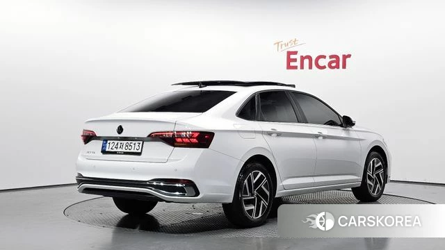 Volkswagen 7th Generation of Jetta 2024 Белый из Кореи