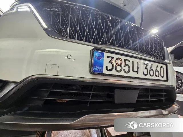 Kia Carnival 4th generation 2023 Белый из Кореи