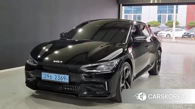 Kia EV6 2023 Черный из Кореи