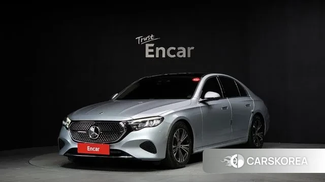 Mercedes-Benz E-Class W214 2024 Серебряный из Кореи