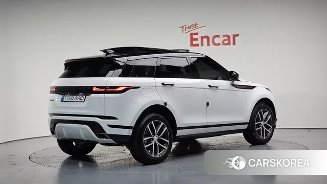 Land Rover Range Rover Evoque 2nd Generation 2024 Белый из Кореи