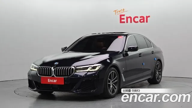 BMW 5 Series (G30) 2021 Черный из Кореи