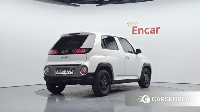 Hyundai Casper 2023 Белый из Кореи