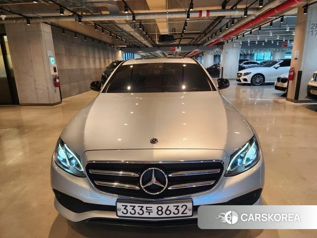 Mercedes-Benz E-Class W213 2020 Серебряный из Кореи