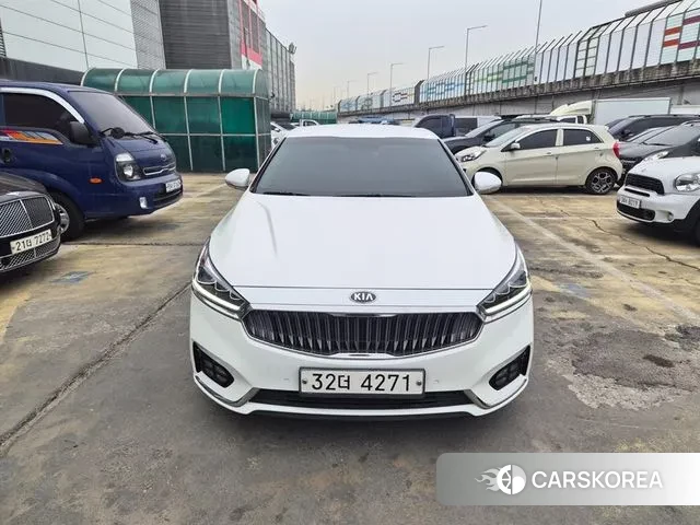 Kia Come New K7 2018 Белый из Кореи