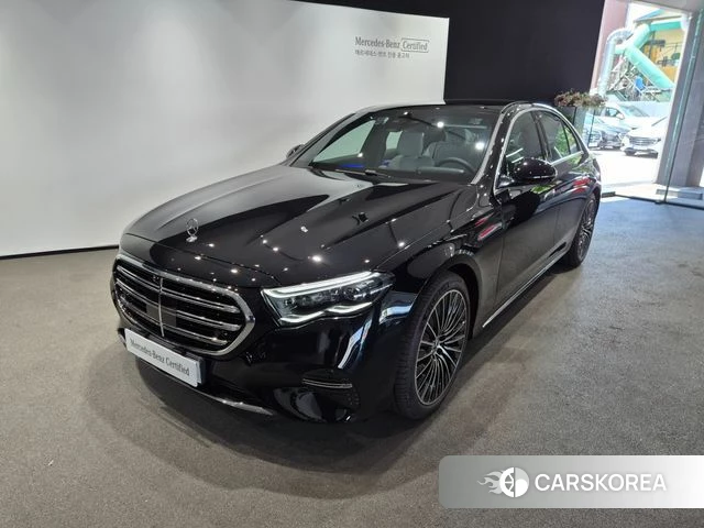 Mercedes-Benz E-Class W214 2026 Черный из Кореи