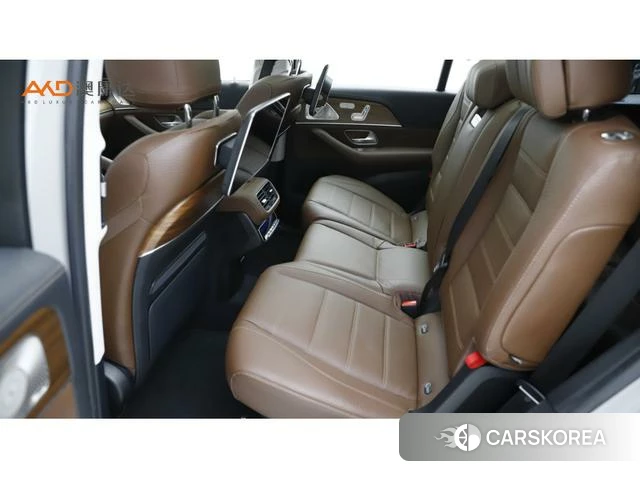 Mercedes-Benz GLS 2024 Серебристо-серый из Китая