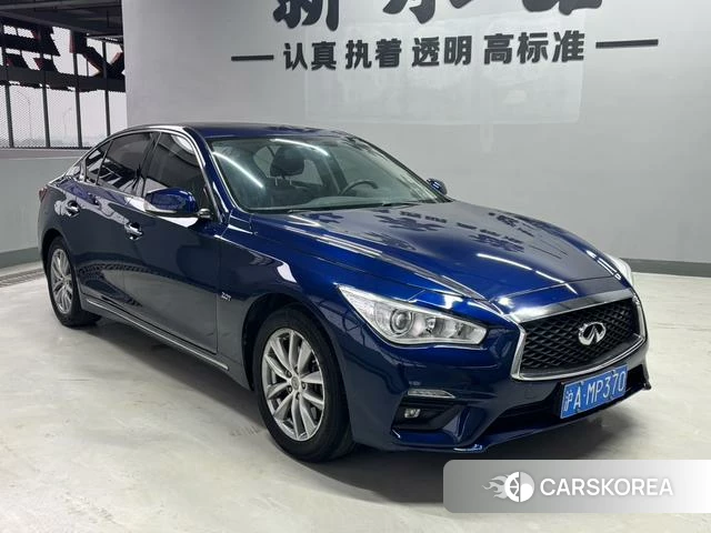 Infiniti Q50L 2018 Синий из Китая