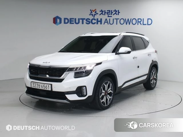 Kia Seltos 2022 Белый из Кореи