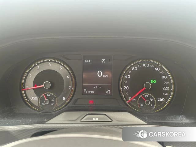 Volkswagen Lavida 2021 Белый из Китая