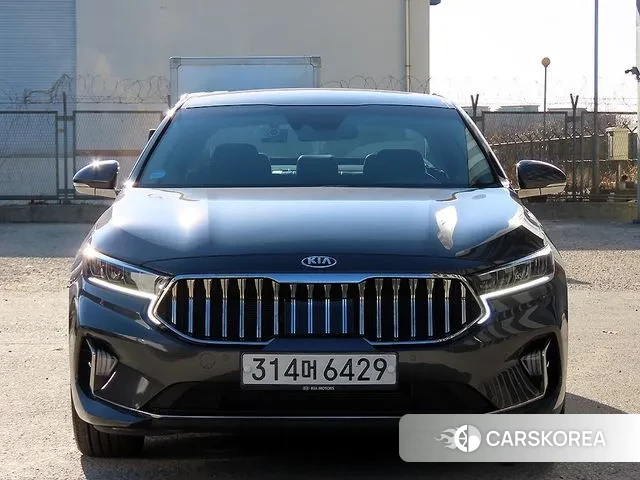 Kia K7 Premier 2019 Черный из Кореи
