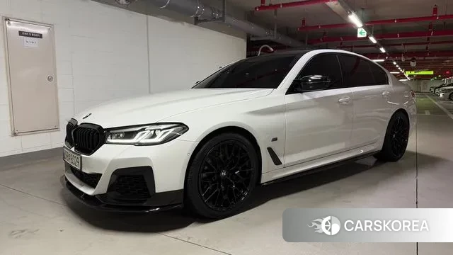 BMW 5 Series (G30) 2021 Белый из Кореи