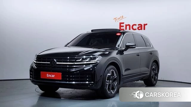 Volkswagen Touareg 3rd generation 2025 Черный из Кореи