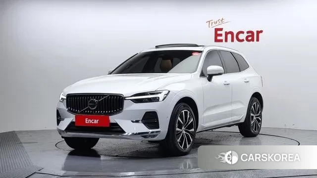 Volvo XC60 second Generation 2025 Белый из Кореи