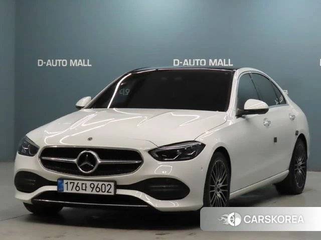 Mercedes-Benz C-Class W206 2023 Белый из Кореи