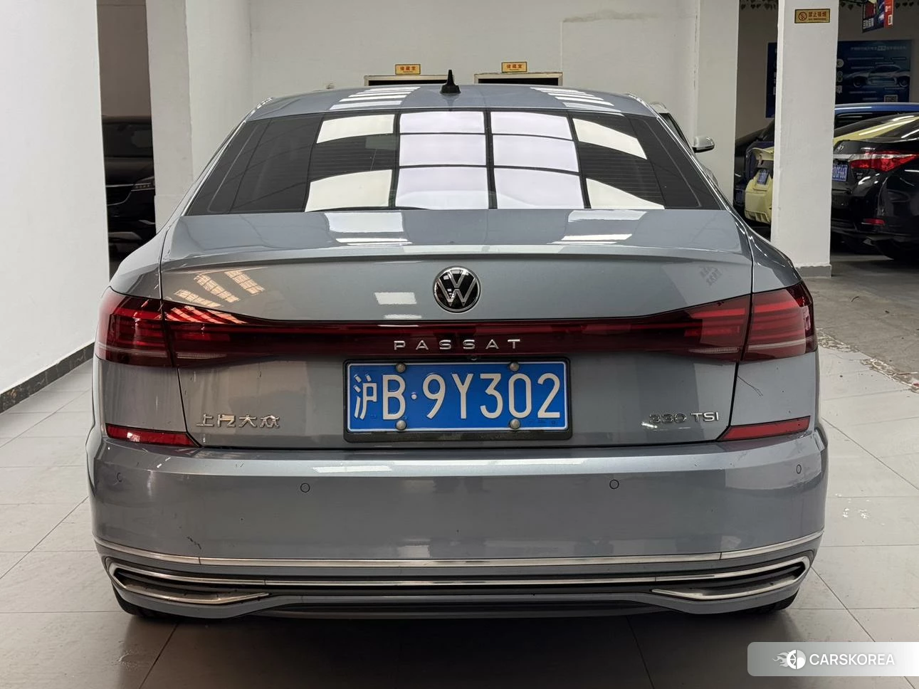 Volkswagen Passat 2021 Темно-серый из Китая