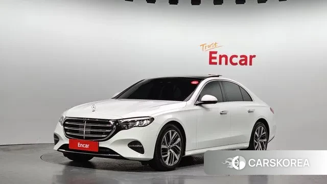 Mercedes-Benz E-Class W214 2024 Белый из Кореи