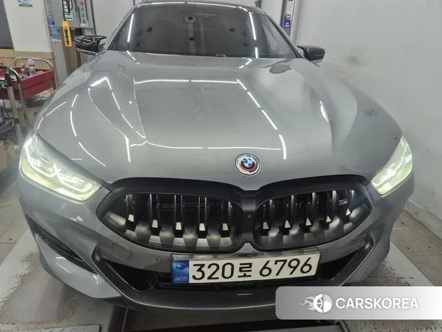 BMW 8 Series (G15) 2022 Серый из Кореи