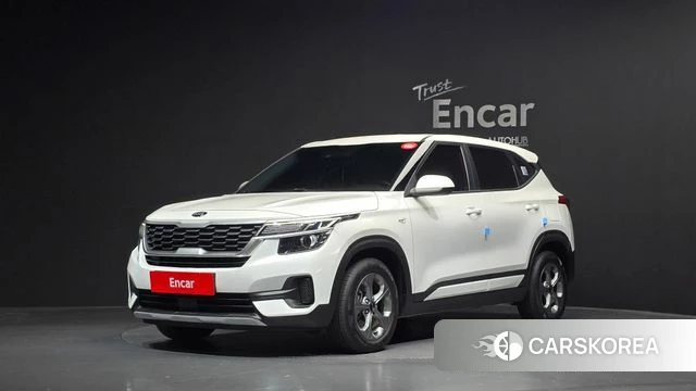 Kia Seltos 2021 Белый из Кореи