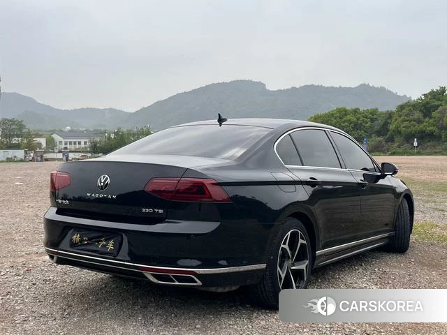 Volkswagen Magotan 2023 Черный из Китая