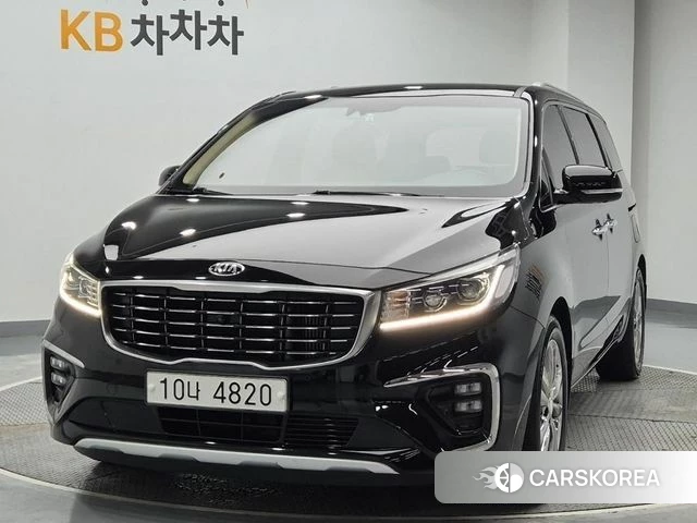Kia The New Carnival 2018 Черный из Кореи