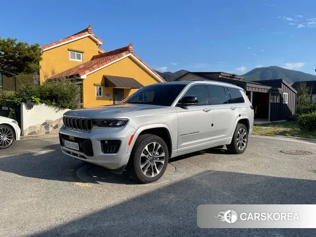 Jeep Grand Cherokee (WL) 2022 Серебряный из Кореи