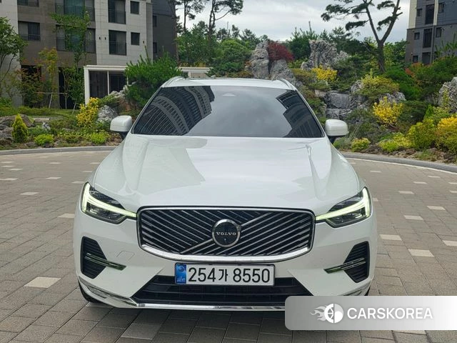 Volvo XC60 second Generation 2026 Белый из Кореи