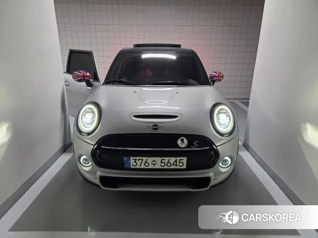Mini Cooper S 2020 Белый из Кореи