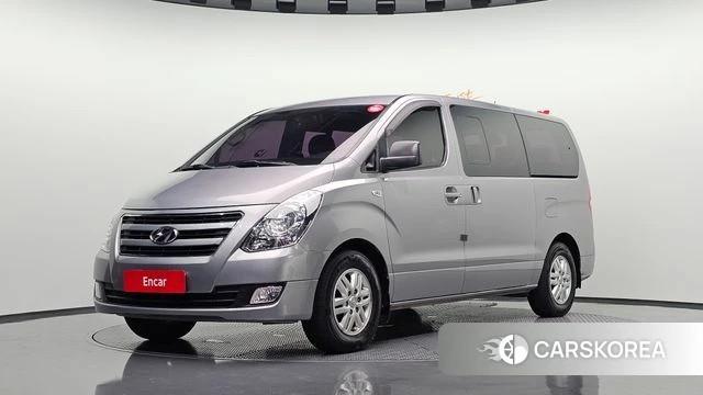 Hyundai Grand Starex 2018 Серебряный из Кореи