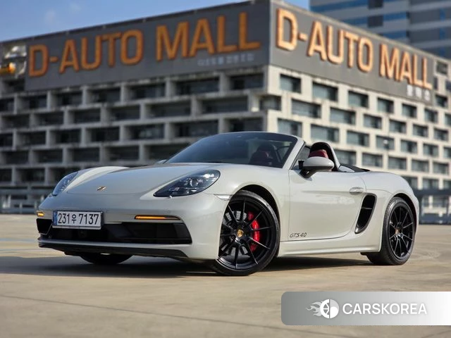Porsche 718 Boxster 2022 Серебристо-серый из Кореи