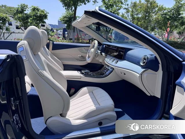 Mercedes-Benz E-class (imported) 2022 Зеленый из Китая