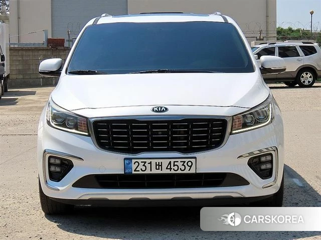 Kia The New Carnival 2018 Белый из Кореи