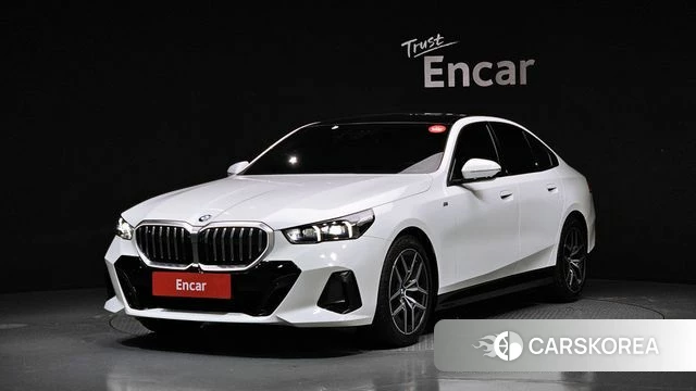 BMW 5 Series (G60) 2025 Белый из Кореи